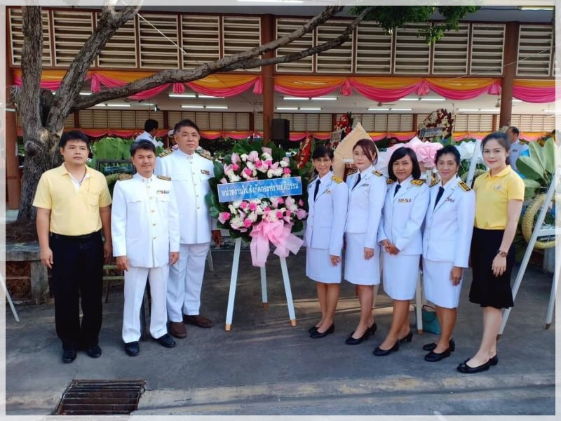 ﻿สำนักงานบังคับคดีจังหวัดนครปฐม ร่วมพิธีวางพวงมาลาเนื่องในวันคล้ายวันสวรรคตสมเด็จพระนารายณ์มหาราช